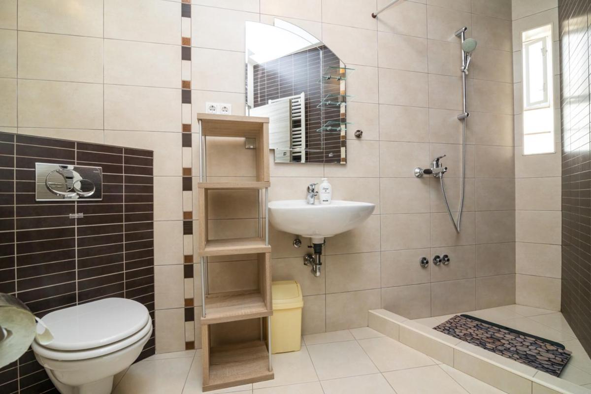 Villa Dalmare Novi Vinodolski Bagian luar foto
