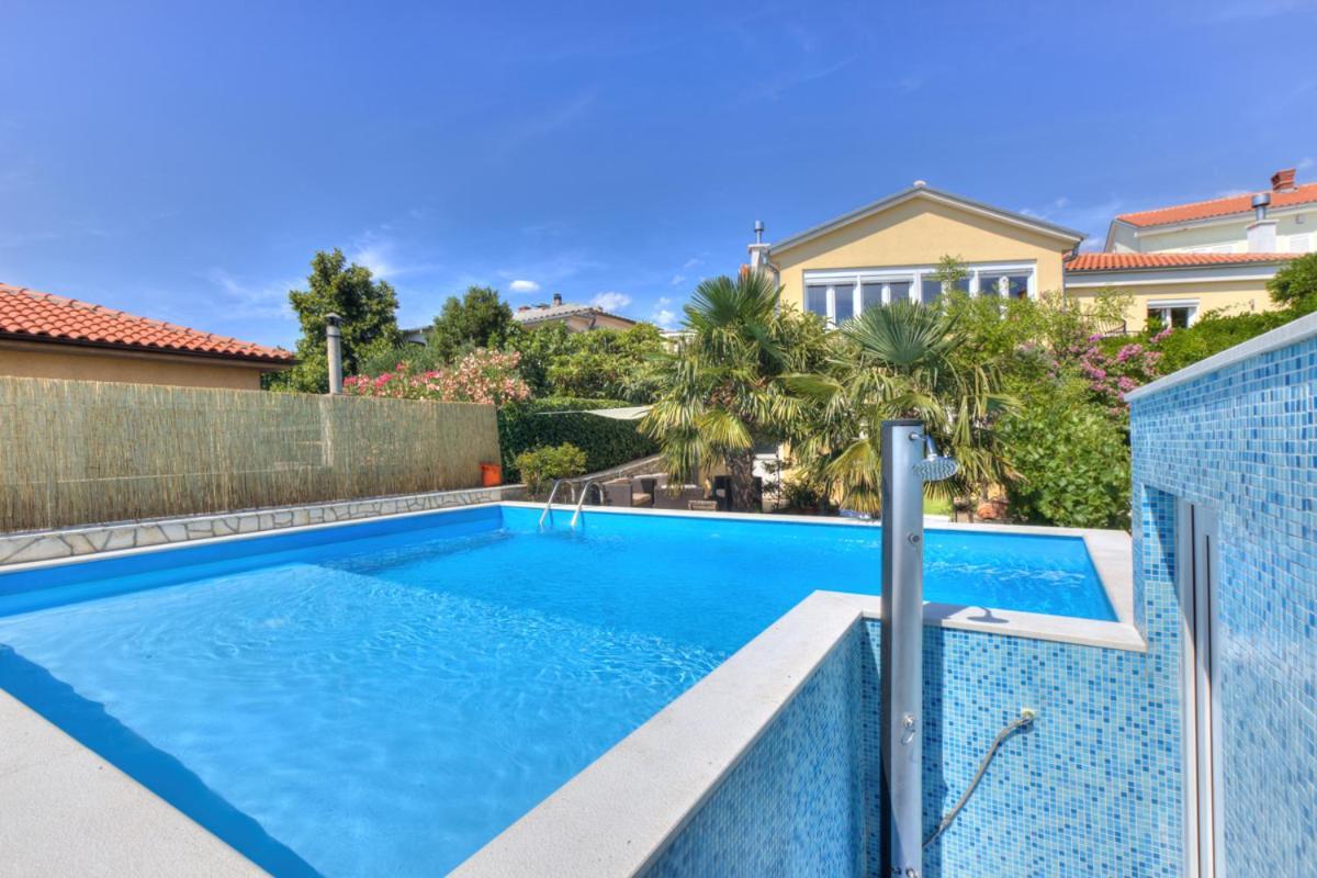 Villa Dalmare Novi Vinodolski Bagian luar foto