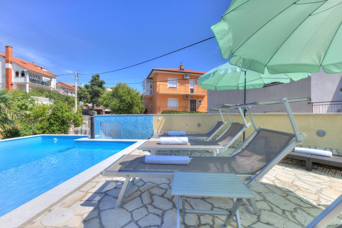 Villa Dalmare Novi Vinodolski Bagian luar foto